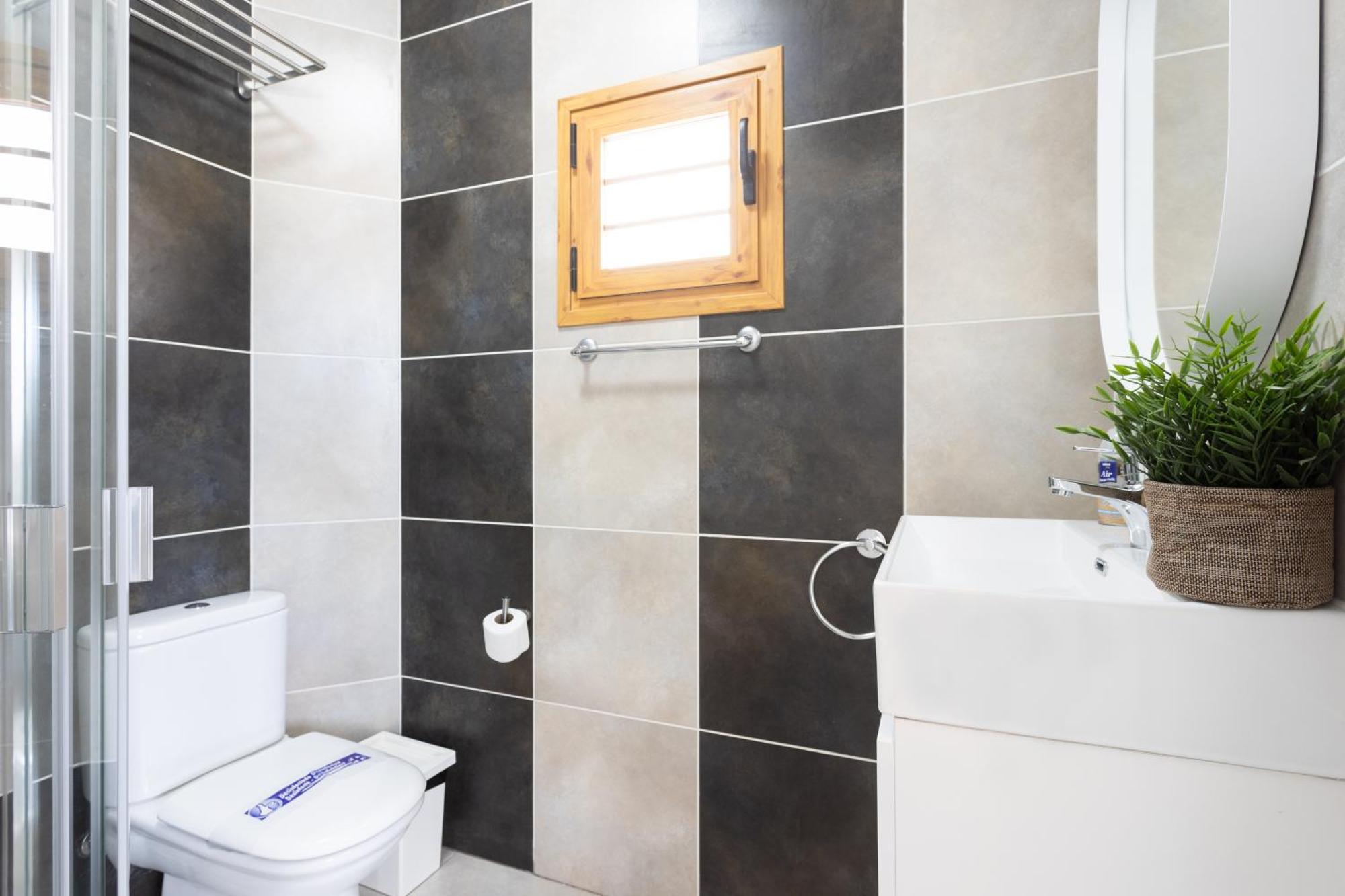 ארונה Bungalow Palm Mar With Pool And Garden מראה חיצוני תמונה