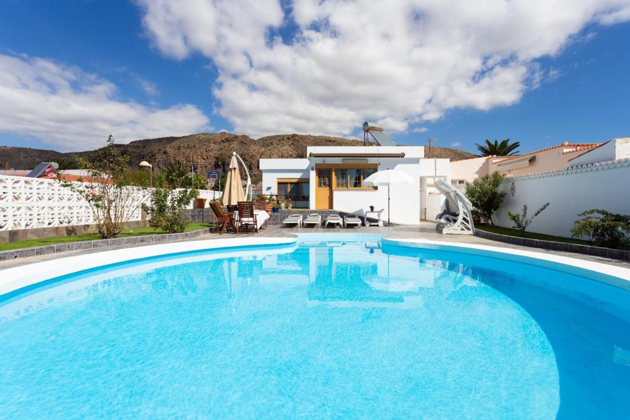 ארונה Bungalow Palm Mar With Pool And Garden מראה חיצוני תמונה